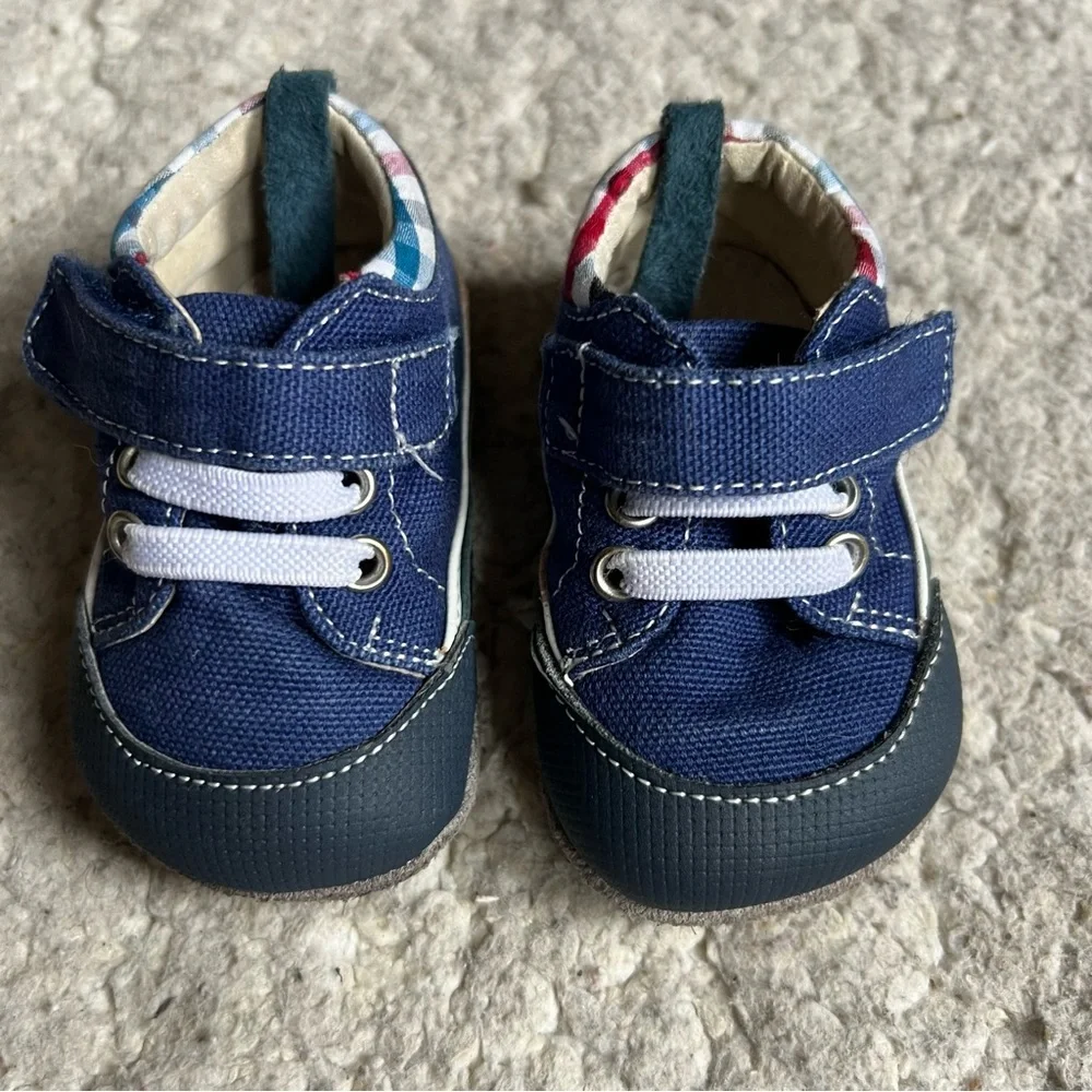 See Kai Run: Baby Boy Crib Walker Soft Bottom Leather Sneakers Size 0-6M